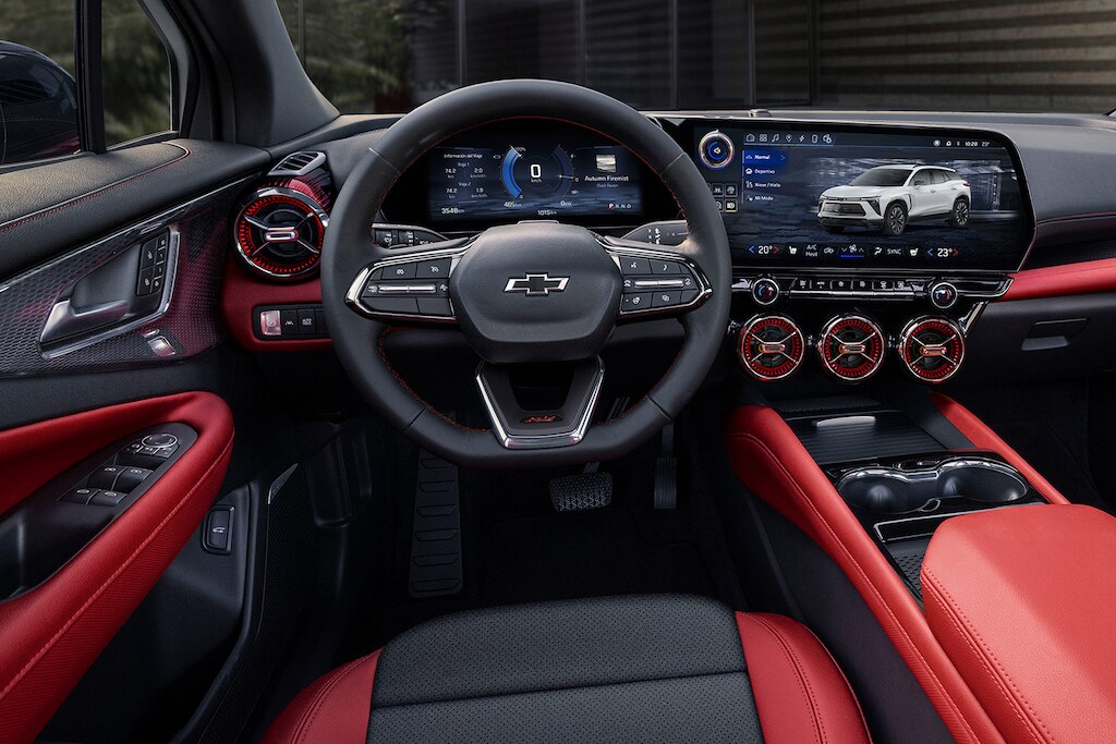 Sistema de calaveras en luz LED de Chevrolet Blazer EV 2025, camioneta SUV eléctrica