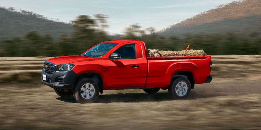 Chevrolet S10 Max 2025, pickup disponible en cabina regular y doble cabina con capacidad y rendimiento para todo trabajo