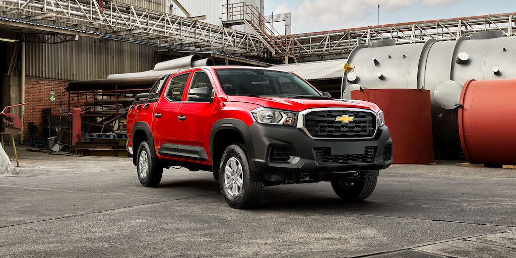 Chevrolet S10 Max 2025, pickup de doble cabina con suspensión frontal de doble horquilla